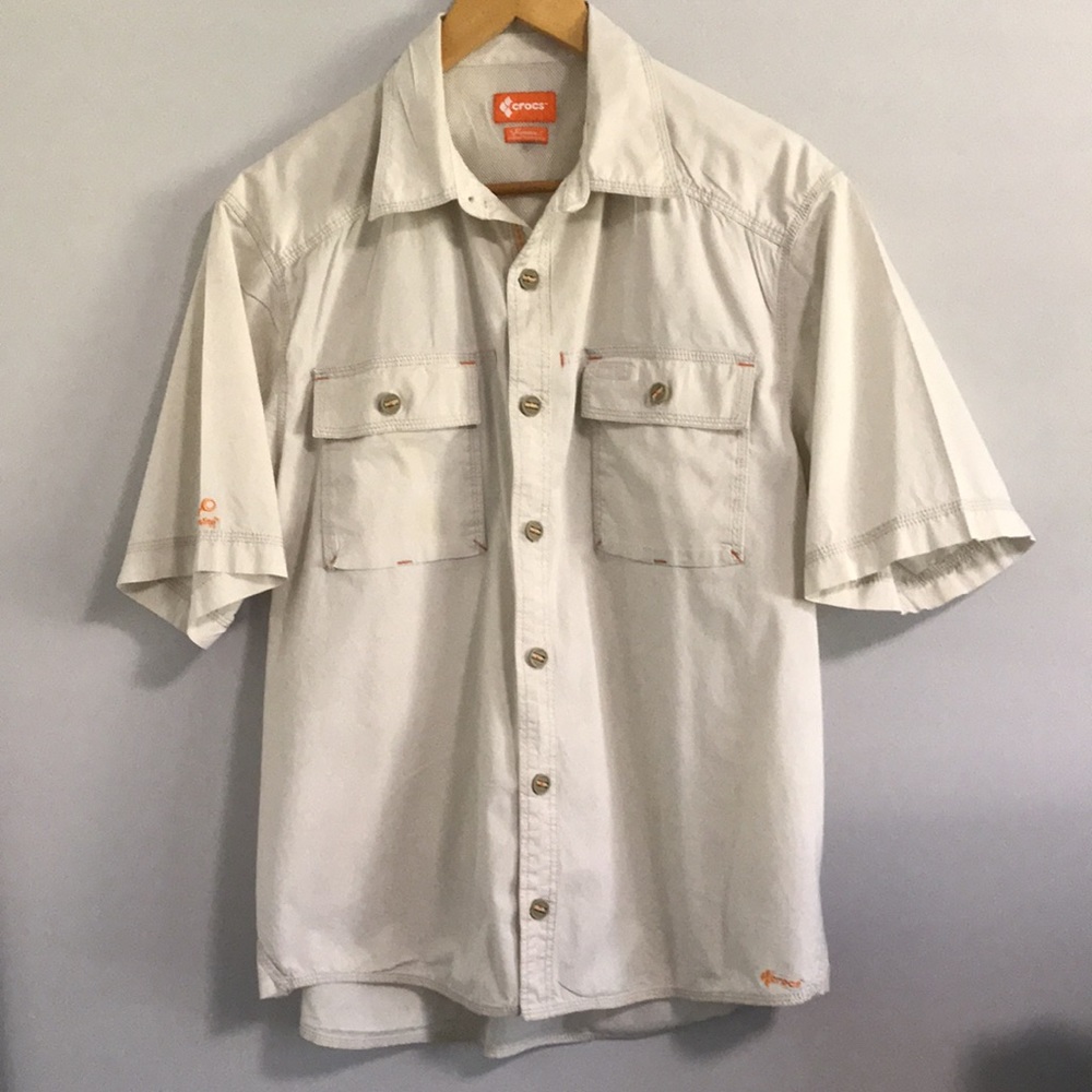 Crocs Mens short sleeve shirt, Size L